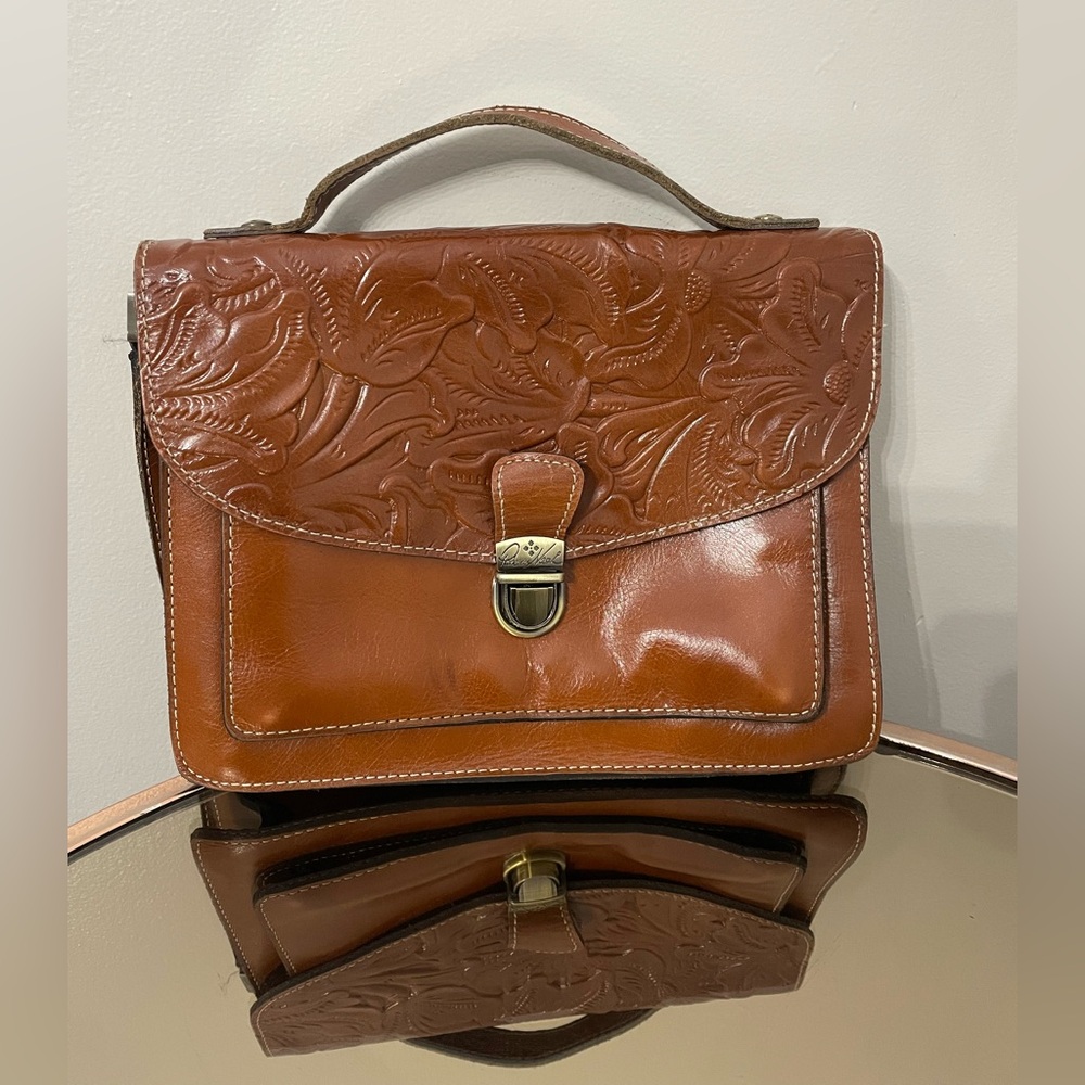 Patricia Nash Tooled‎ Leather Crossbody Florence